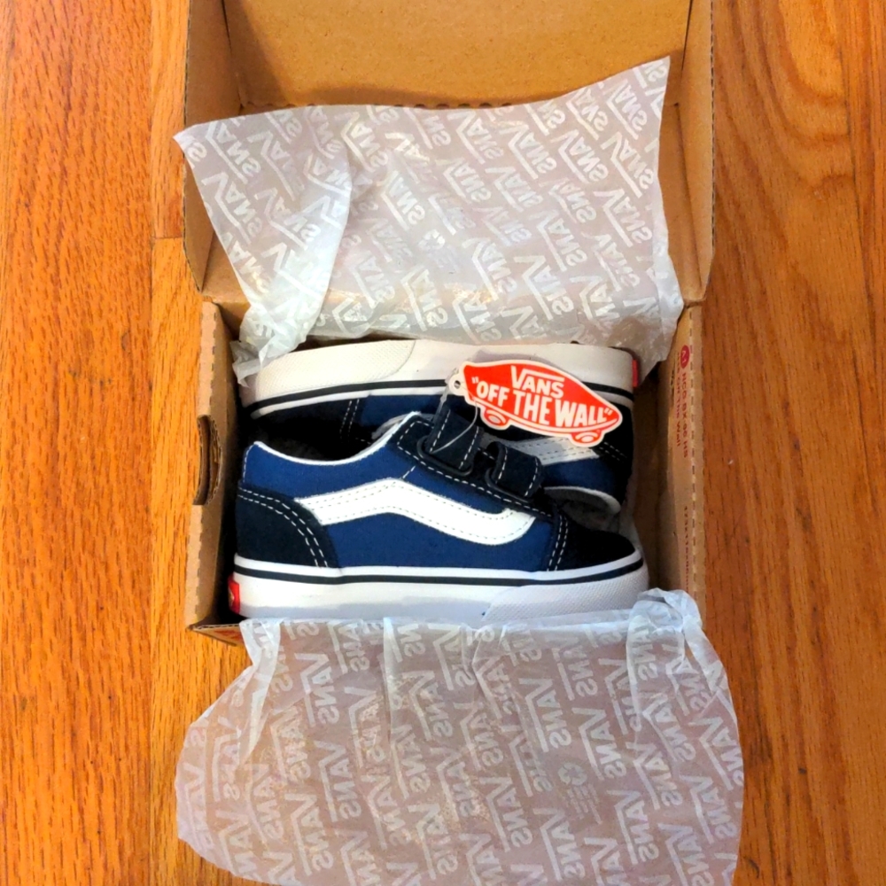 NWT Vans Blue Sneakers Size 5